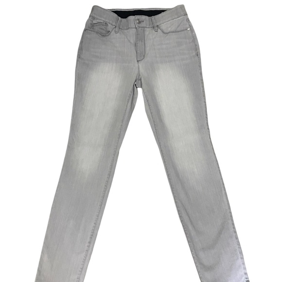 Chicos Skinny Jeans Lt Gray Size 0.5R (US 6) NWOT - Picture 1 of 6